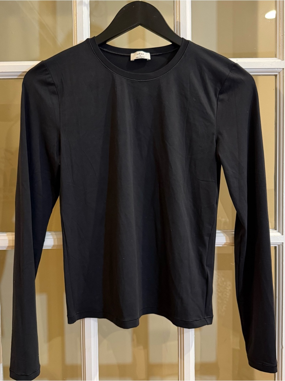 Aritzia Wilfred Black Long Long Sleeve Tee  T-Shirt Stretch Medium